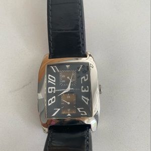 Guess watch